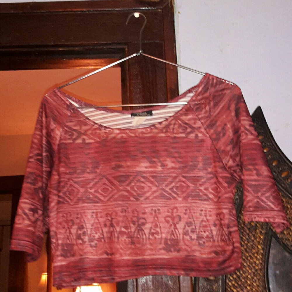 Cropped shirt